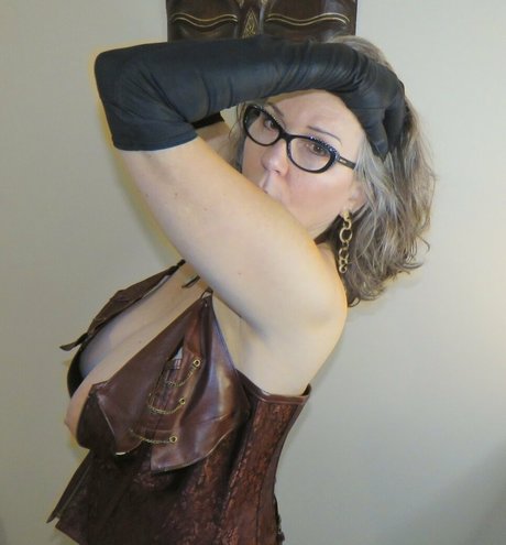 petradaniels adult actress archive