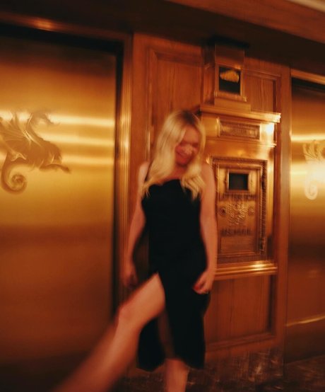 Barbara Alyn Woods nice actress galleries