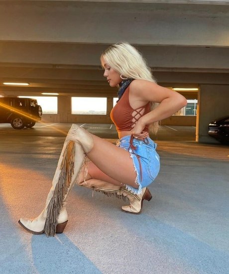 Megan Moroney hot pornstar photo