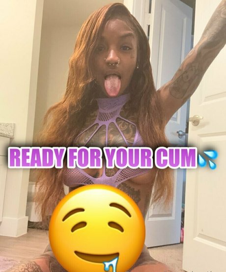 luvenchanting art model image