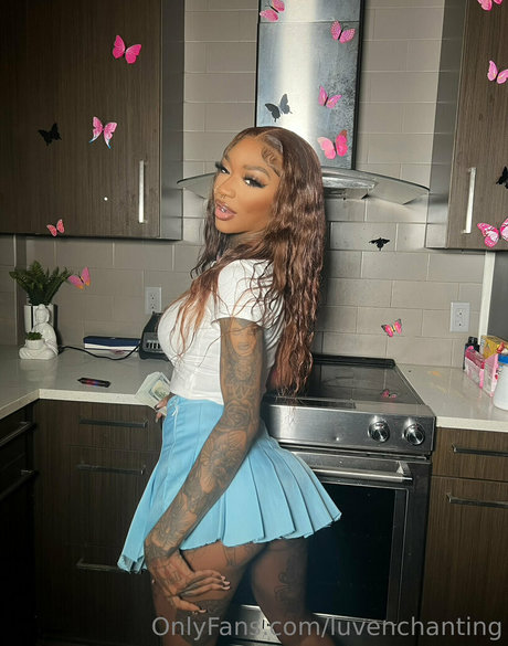 luvenchanting star pornographic galleries