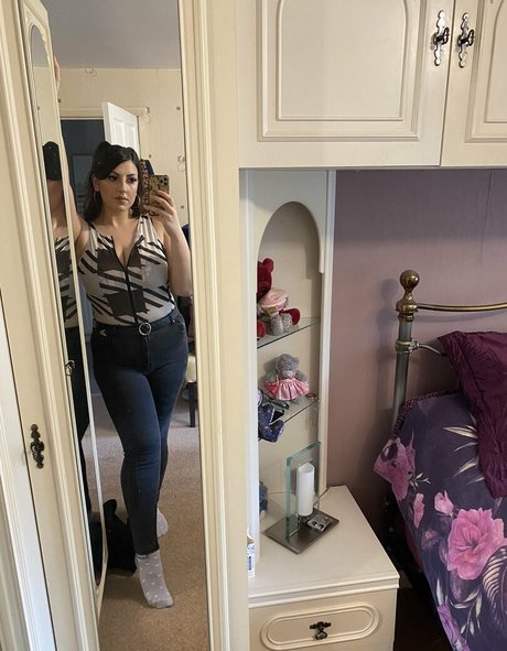 Eva Elizabeth star free pics