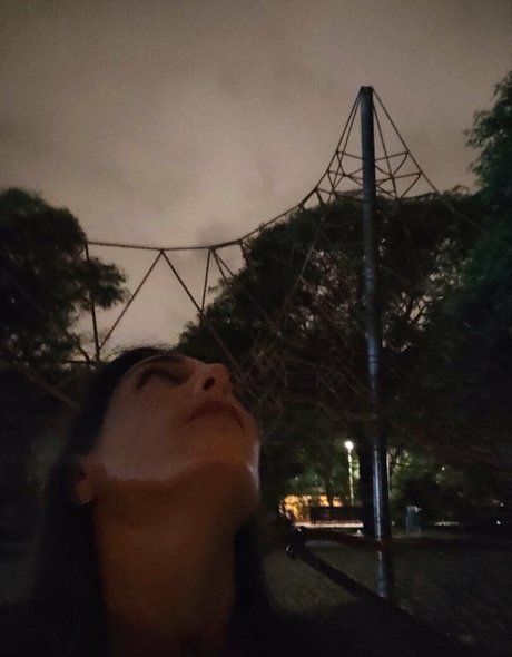 aniwan hot actress image