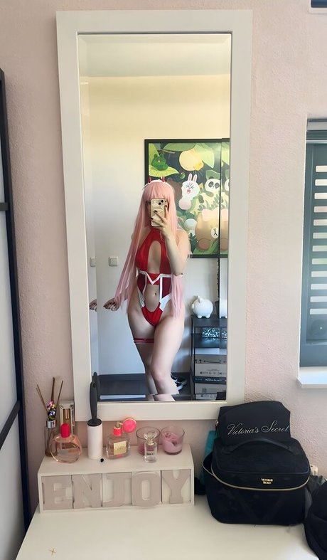 OMGPopx star porn photos