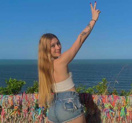 Camilleadrt pornstar erotic archive