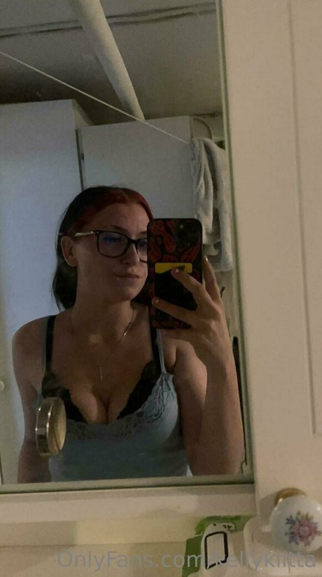 kellyklitta pornstar erotic img