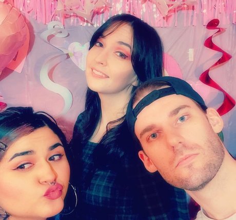 sexy mom onlyfans art porn galleries