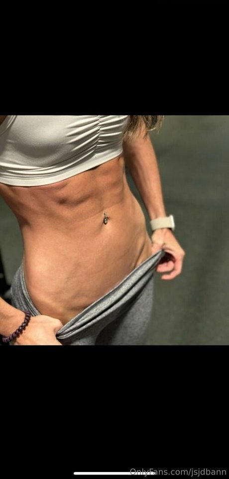 jsjdbann naked star photos