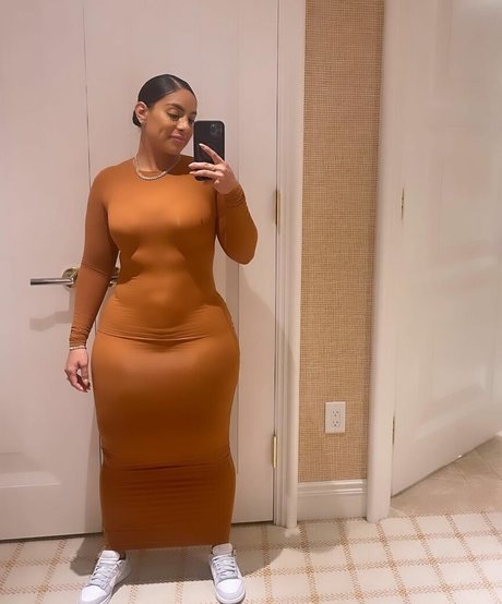 janibel b hd pornstar photo