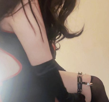 bunnymomo nude model pictures