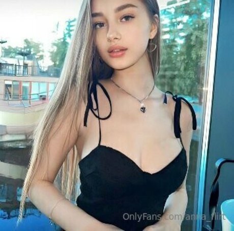 anna flirt adult model img