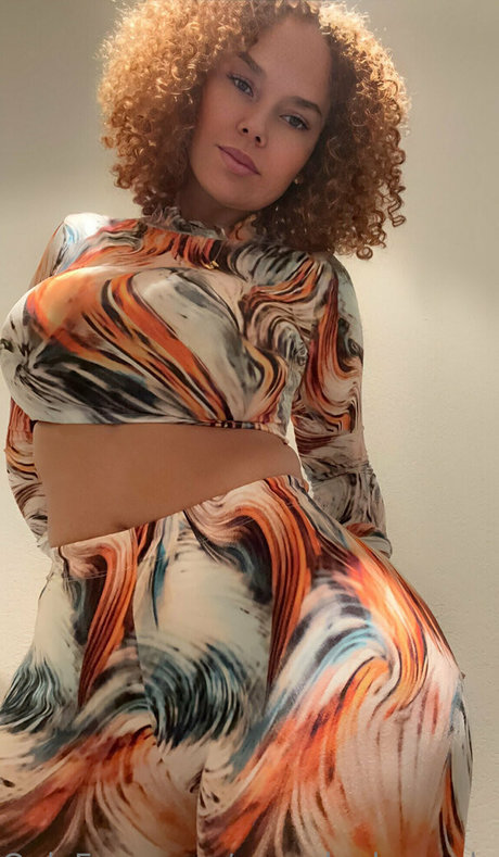 pamelaalexandra perfect actress archive