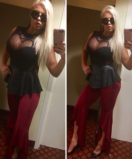 Dana Brooke pornographic model galleries