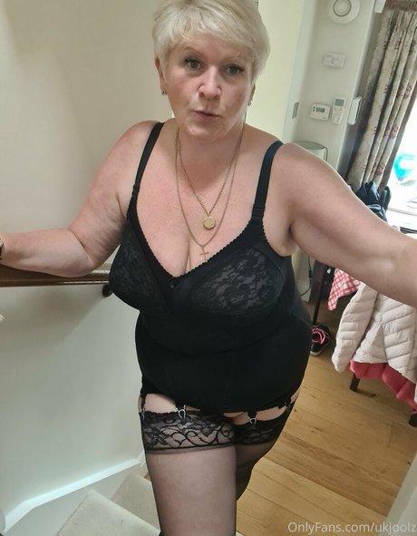 ukjoolz porn star pictures