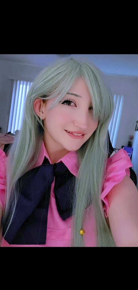 empressvy model beautiful image