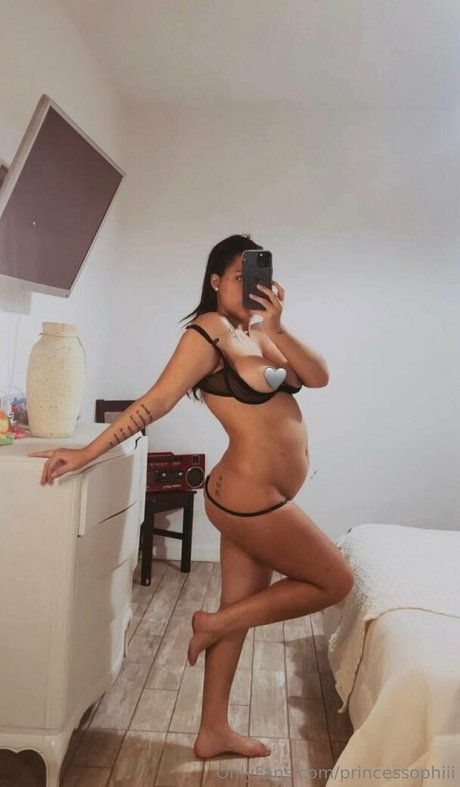 princessophiii sexy star photos