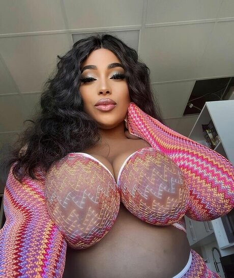 Thayana Babyy free pornstar archive