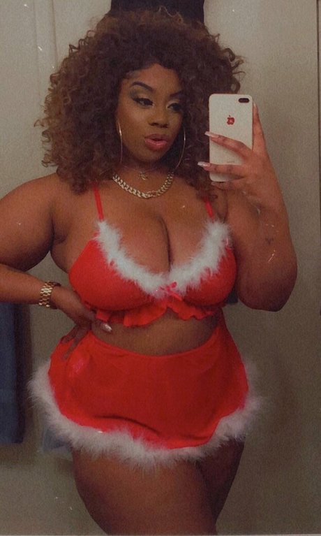 ILookLikeBaae pornstar free pics