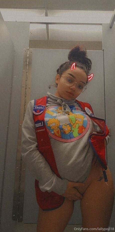 lallypop18 porn actress photos