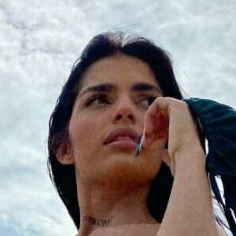 Laura Roldan pornstar sexy gallery