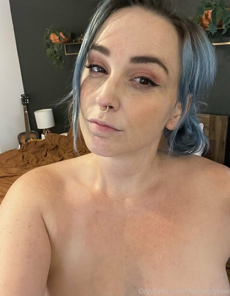 cemeteryghoulfree star hot pic