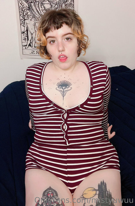 babe brunette onlyfans hot archive