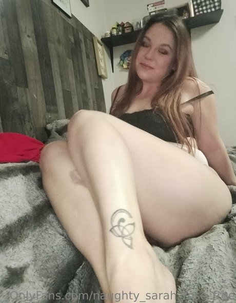 naughty sarah rose free nudes model pic