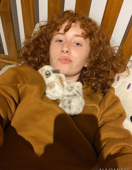 naomime exclusive actress img