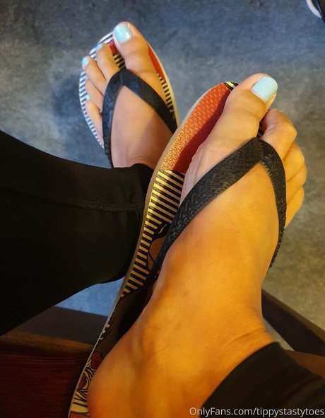 tippystastytoes best model pics