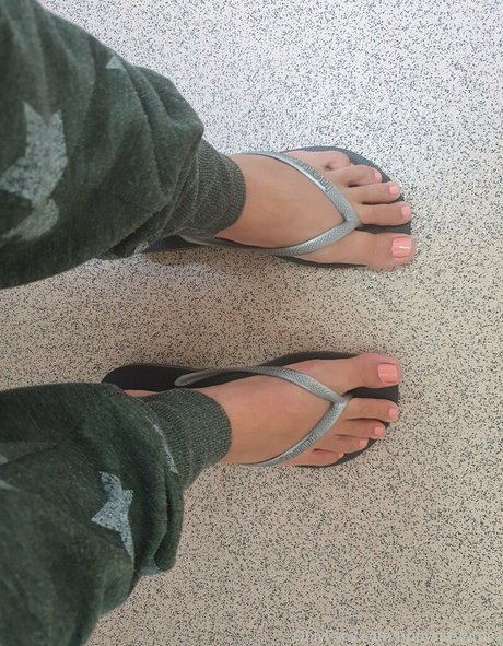 tippystastytoes pornstar nudes picture