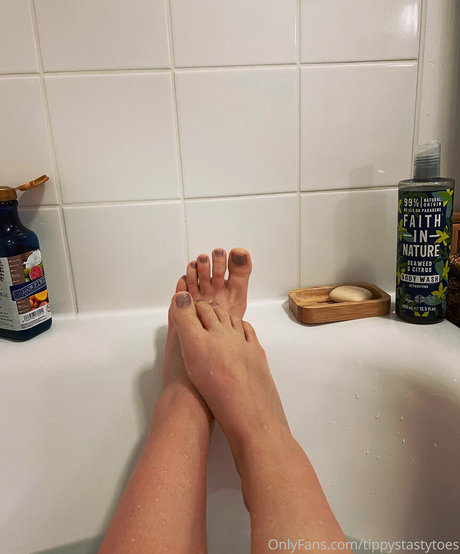 tippystastytoes pretty actress archive