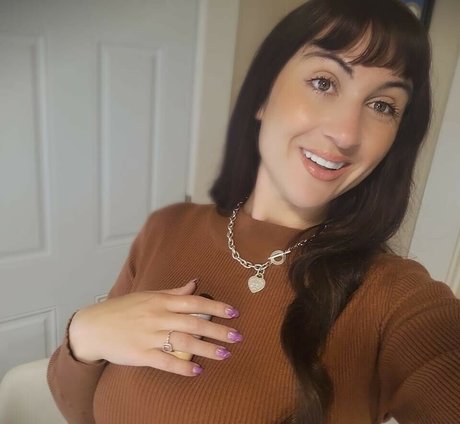 Beverly Paige pornstar sex pic