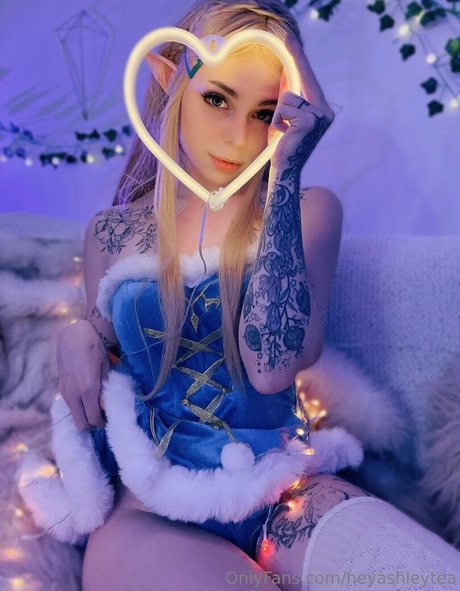 heyashleytea best actress pics