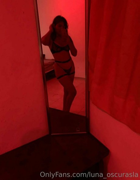 luna oscurasla pretty actress img