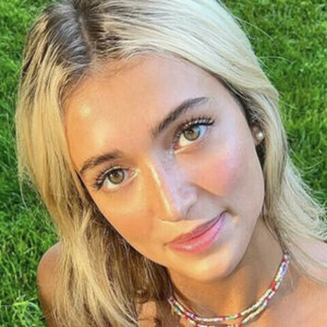 Kelsey yessian star naked archive