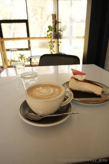 lexyy grey sex actress image