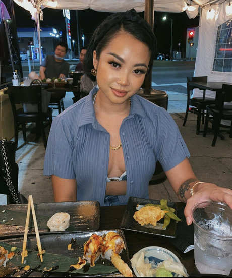 Twaydabae model perfect galleries