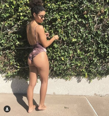 Christina Santini hot actress archive