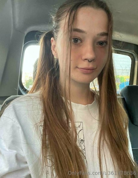 layla role model adult gallery