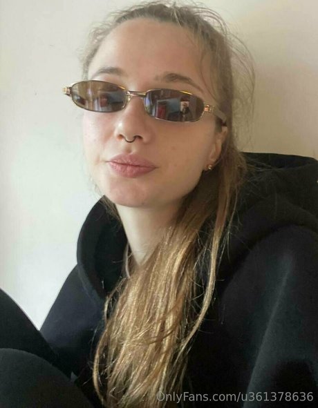 layla role porn model photo