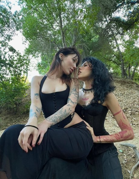 Vanessavenus21 hot actress pics