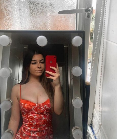 Lucy Scales top star photos