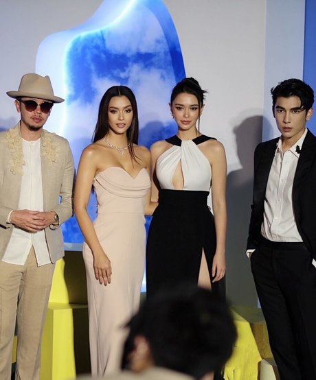 Amanda Obdam exclusive model picture