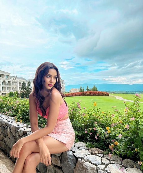 Amanda Obdam pornstar hd galleries