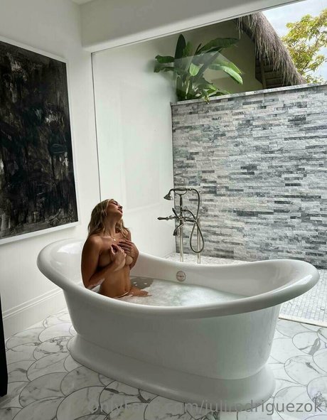 julirodriguezok star top image