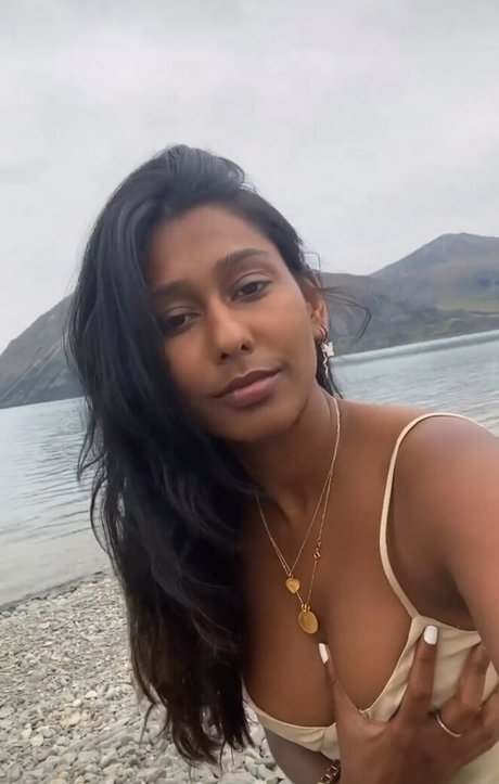 Venorika star beautiful photo