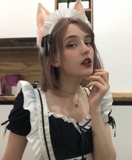 nenormova nice model img