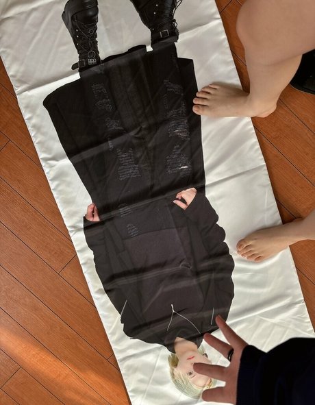 thick ass onlyfans adult photo