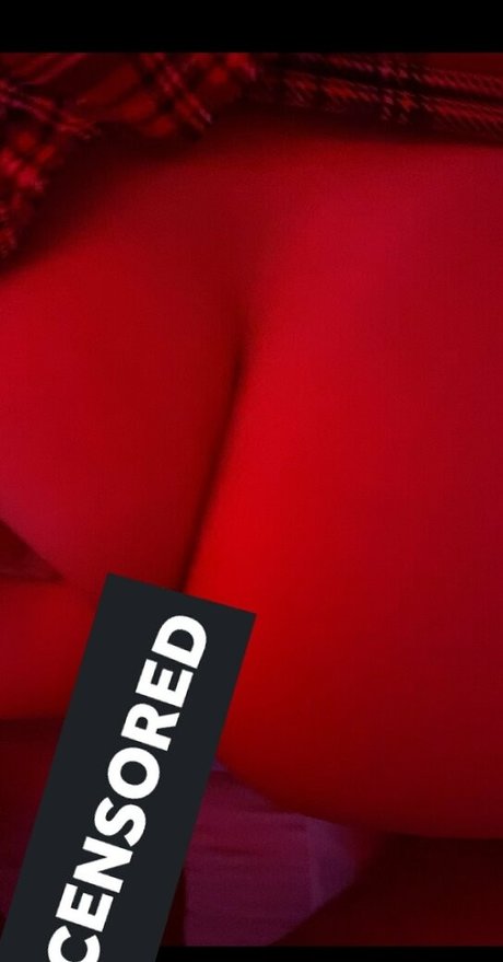 curvy teen onlyfans exclusive pic