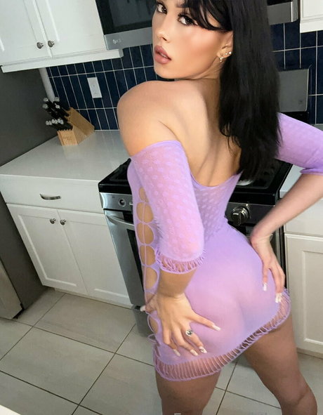 petite asian onlyfans pornos galleries